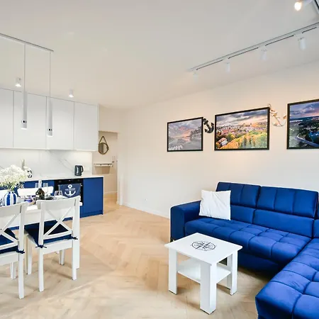 Nautica Apartment *